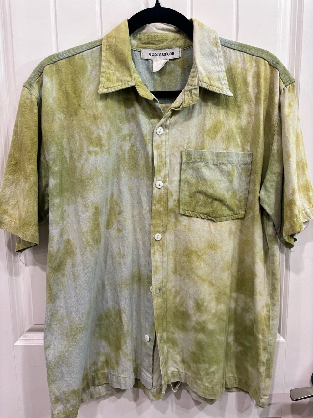 Expressions Men’s Olive-Green Tie-Dye Short Sleeve Button-Up Shirt